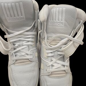 Louis Vuitton 408  White Leather High-Tops